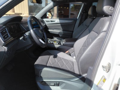 2025 Volkswagen Atlas Cross Sport SE w/Technology 4Motion