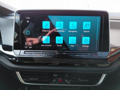 2025 Volkswagen Atlas Cross Sport SE w/Technology 4Motion
