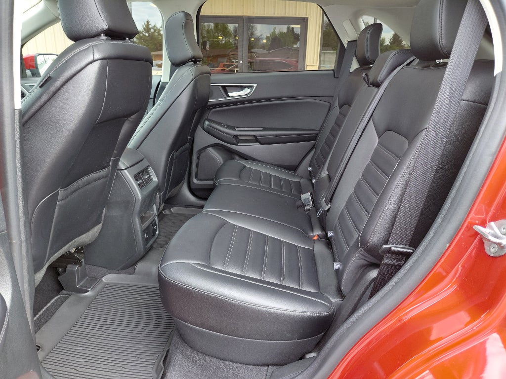 2024 Ford Edge Base