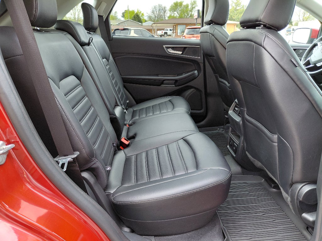 2024 Ford Edge Base