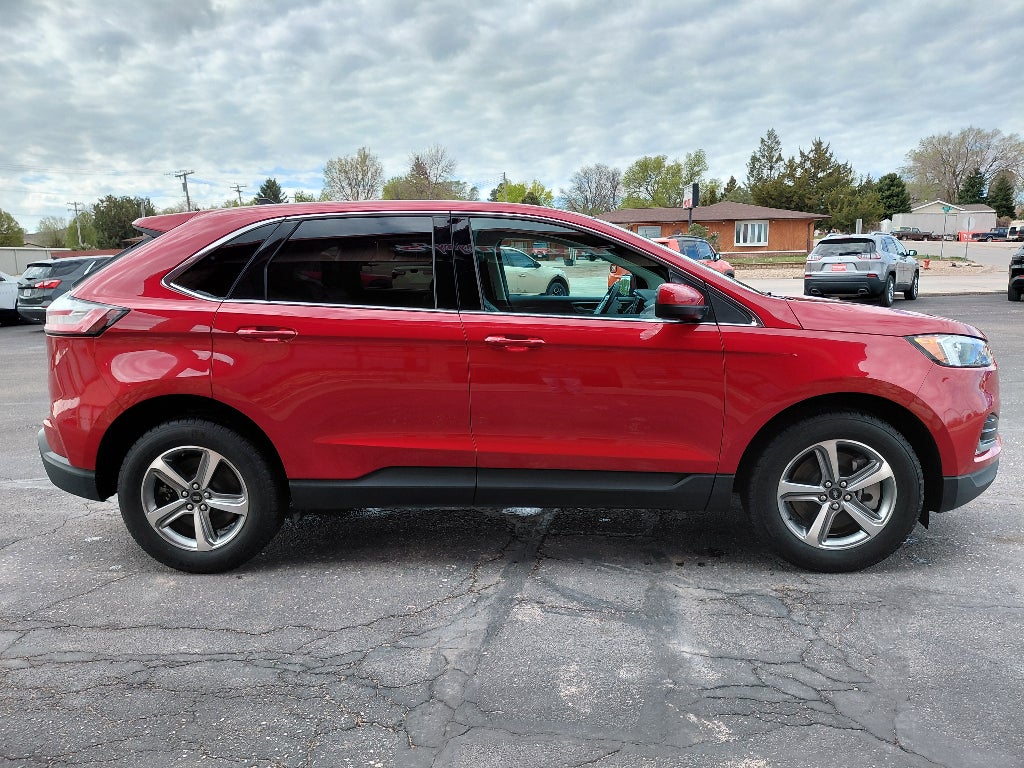 2024 Ford Edge Base