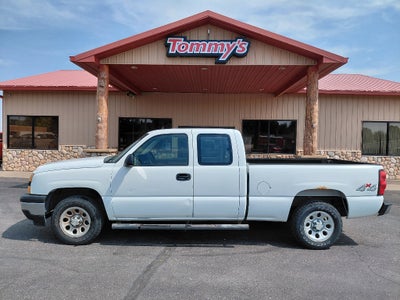 2006 Chevrolet Silverado Base
