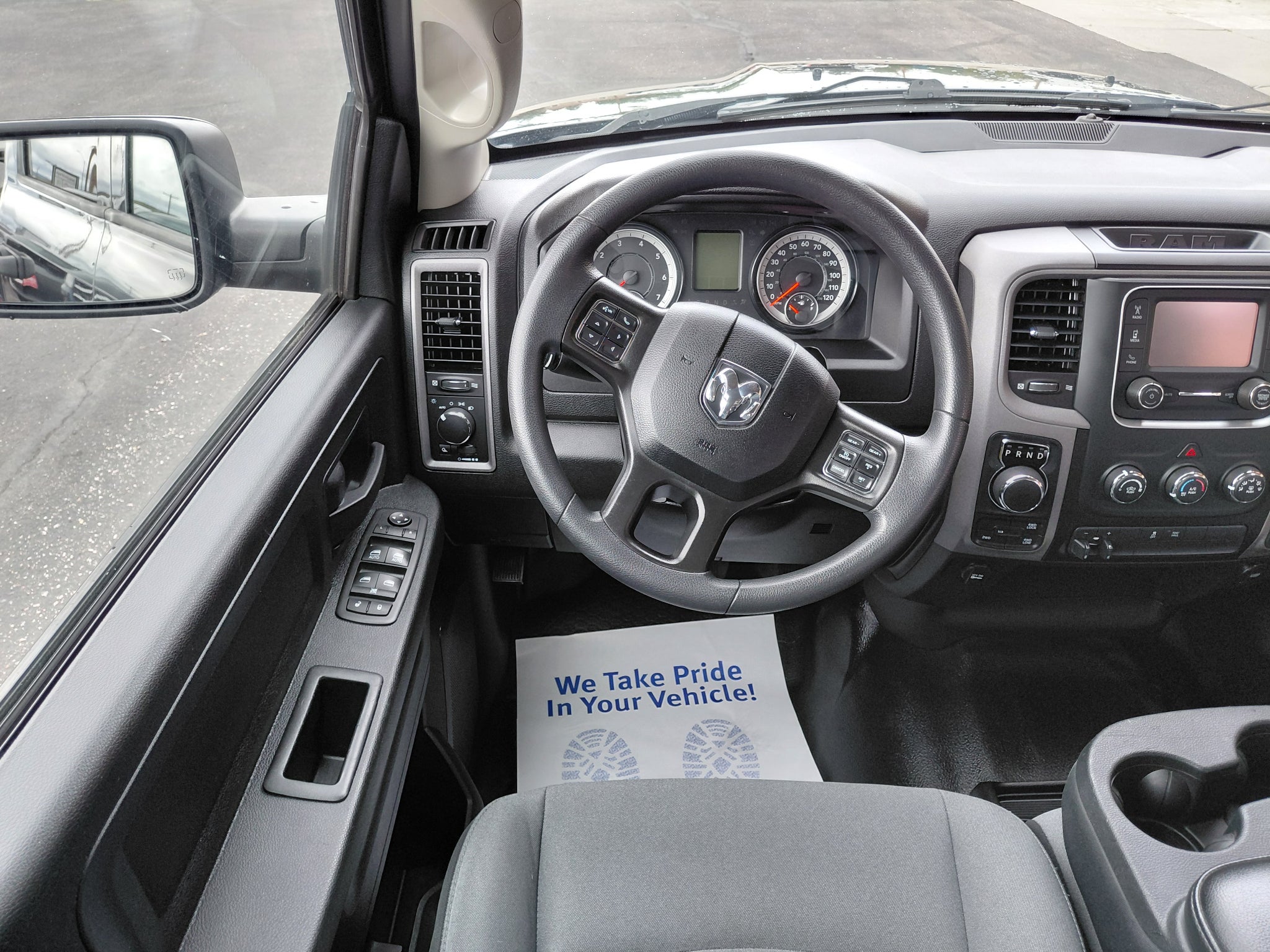 2021 RAM 1500 Classic Base