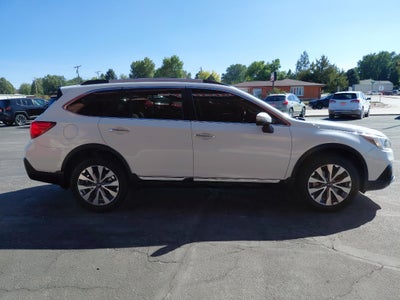 2019 Subaru Outback Touring