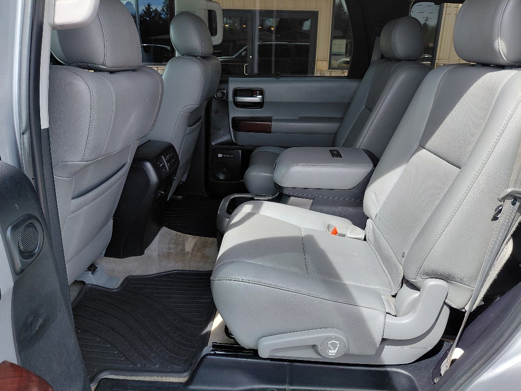 2011 Toyota Sequoia Platinum