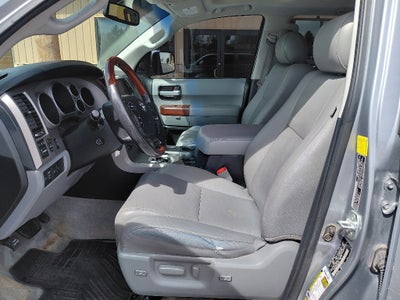 2011 Toyota Sequoia Platinum