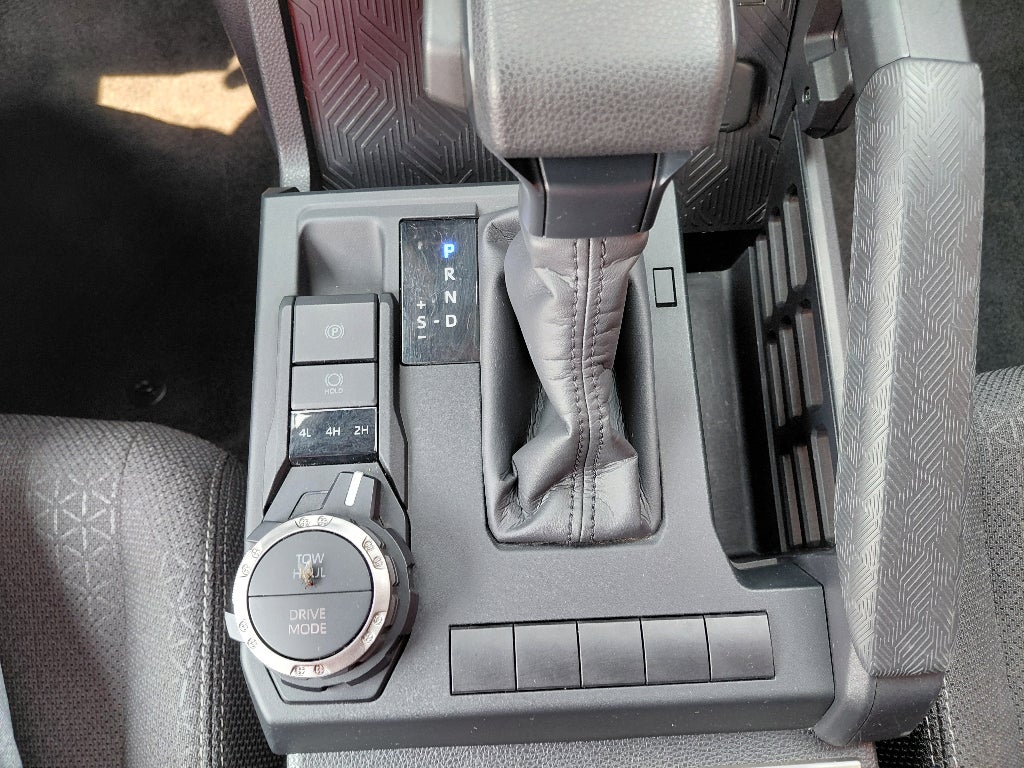 2025 Toyota 4Runner Base
