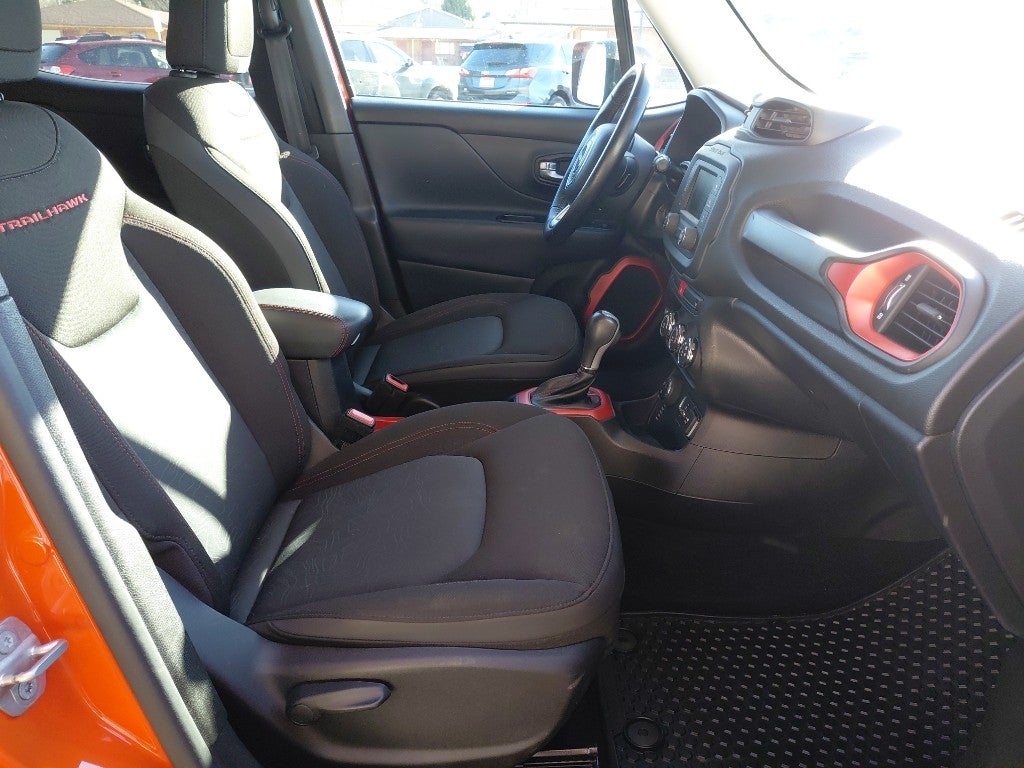 2016 Jeep Renegade Trailhawk